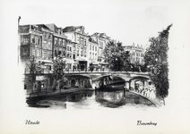836633 Gezicht op de Bezembrug over de Oudegracht te Utrecht.N.B. Dit betreft een scan van een prentbriefkaart, ...